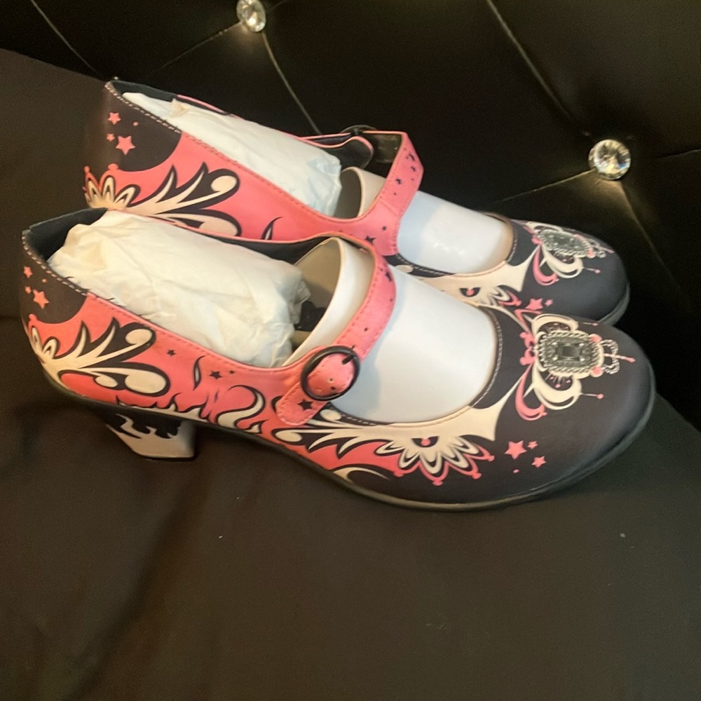 Hot Chocolate Transylvania mid heel Mary Janes size 10 worn once